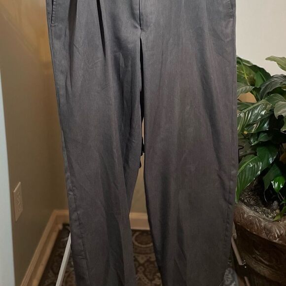 🔥❤️🔥 Men’s George Gray Pleated Slacks Cuffed Legs EPC 36” x 30” - Picture 2 of 11